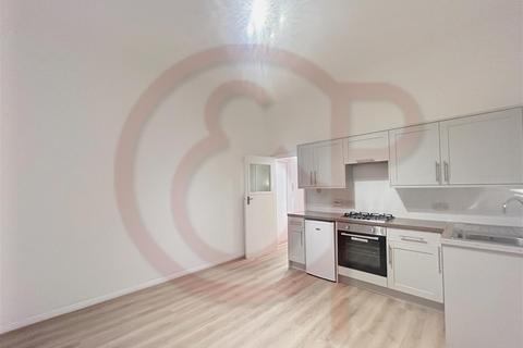 1 bedroom flat to rent, Overstone Road, Hammersmith, W6