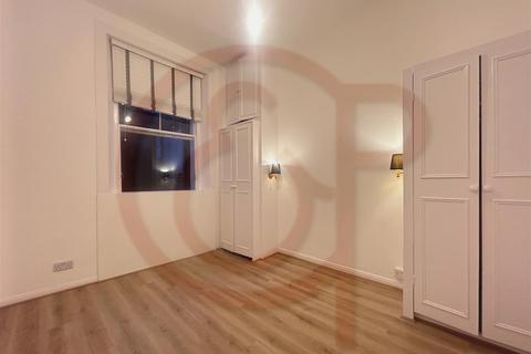 1 bedroom flat to rent, Overstone Road, Hammersmith, W6