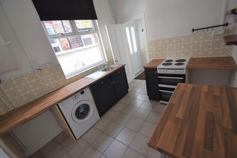 3 bedroom terraced house for sale, North Street, Stoke-On-Trent ST4