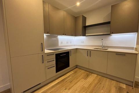 1 bedroom flat to rent, Flagstaff Road,  Green Park,  RG2