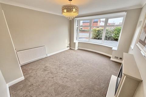 3 bedroom bungalow for sale, Midgeland Road, Blackpool FY4