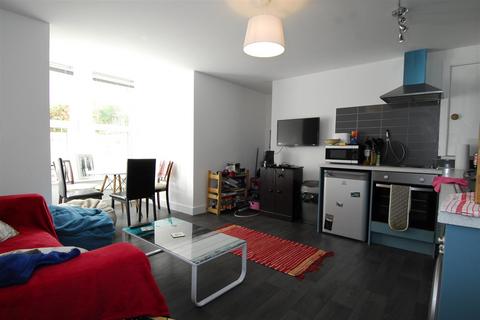 undefined, 1 Quaker Lane, Plymouth PL3