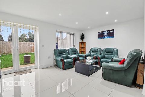 undefined, Wingate Road, Luton