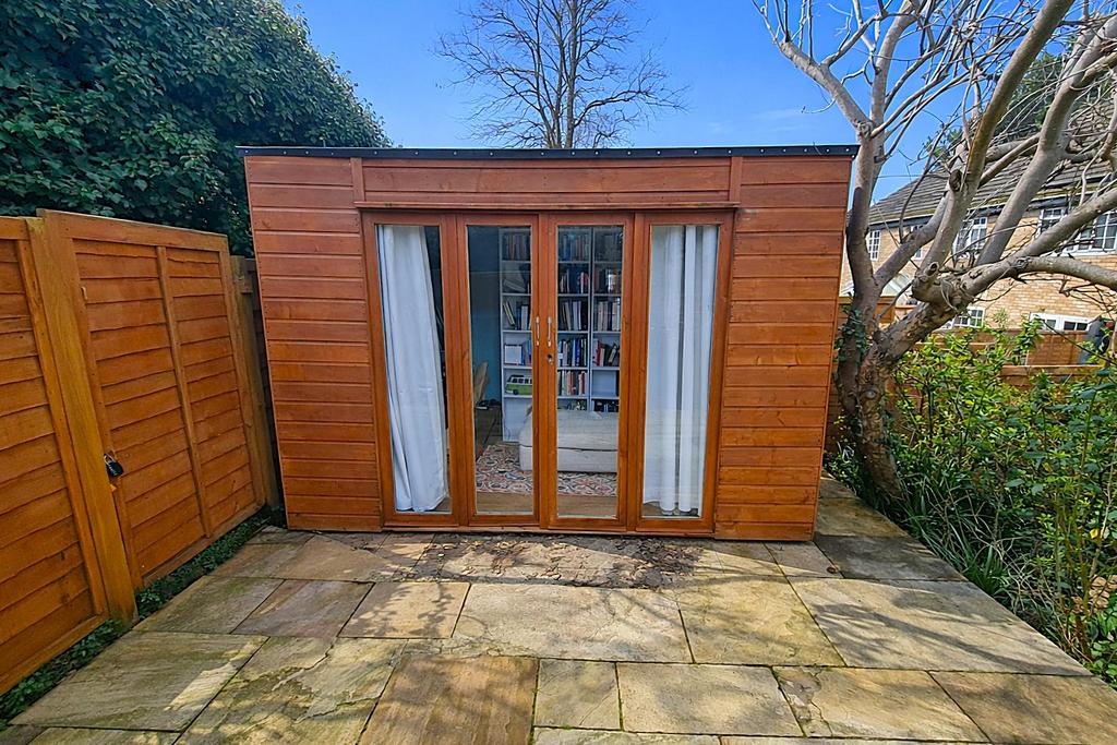 Summer House/Home Office