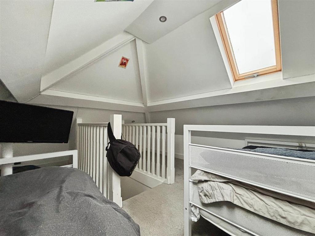 Loft Room/Occasional Bedroom