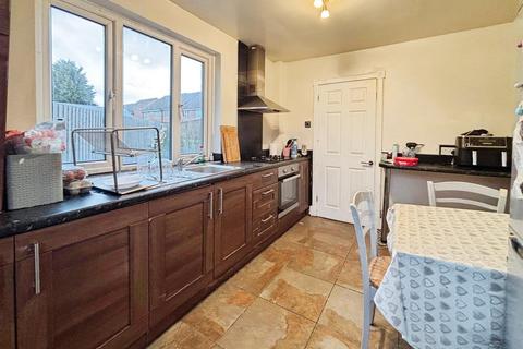 2 bedroom semi-detached house for sale, Boston Walk, Bradford BD6
