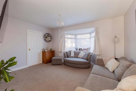 undefined, Barnfield, Cippenham