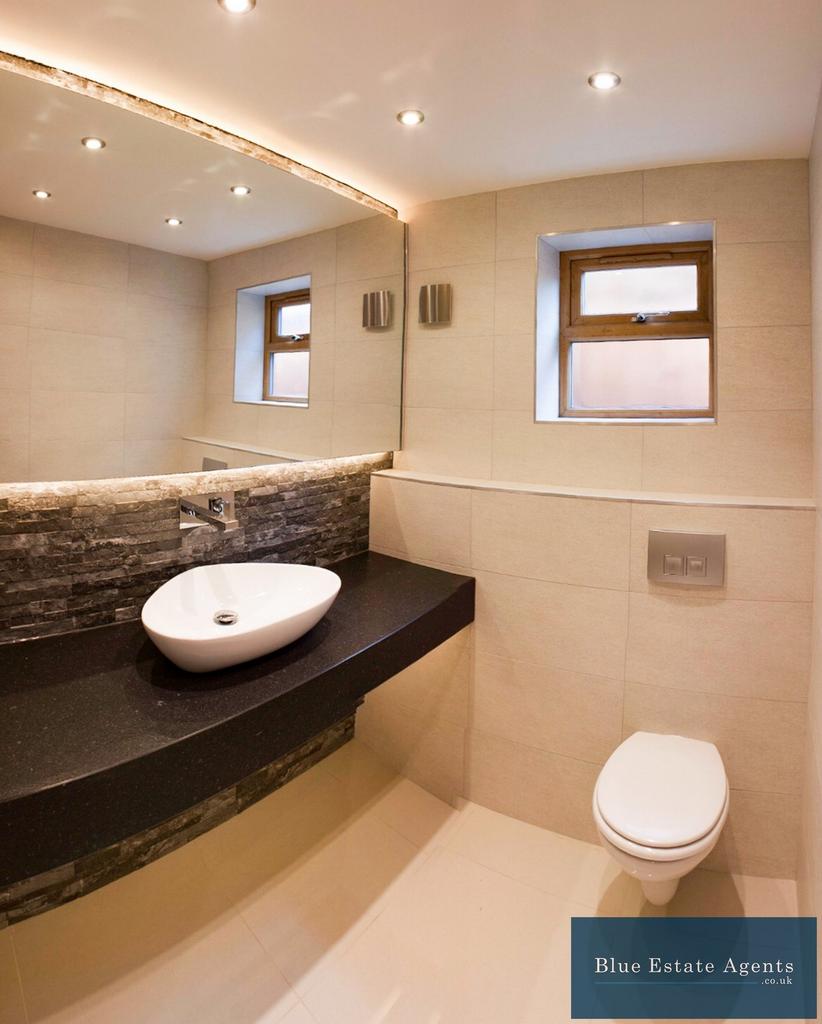 Ground Floor WC
