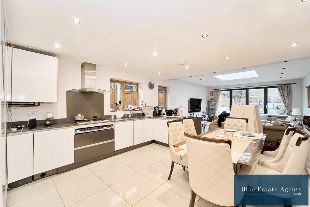 Extended Kitchen &amp; Diner