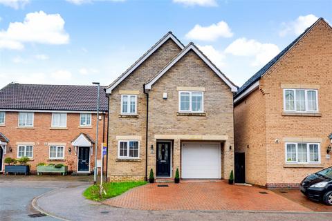 4 bedroom detached house for sale, Clovelly Drive, Nottingham