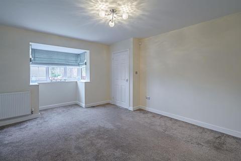 3 bedroom detached house for sale, Dubarry Avenue, Kingswinford, DY6 9BP