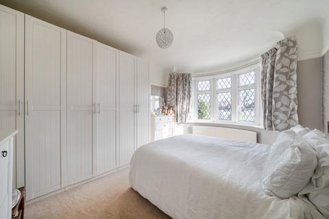 2 bedroom bungalow for sale, Francis Road, Pinner