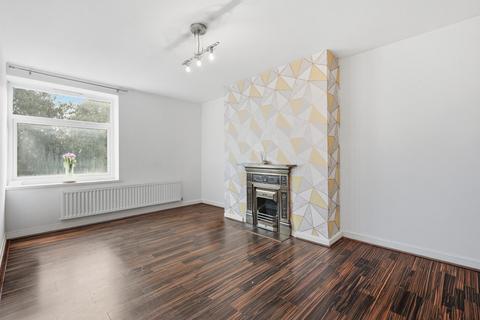 2 bedroom flat for sale, Grosvenor Road, Wanstead