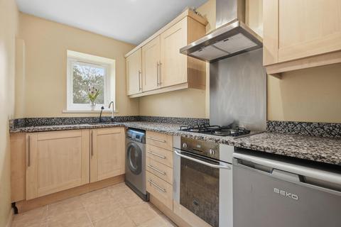 2 bedroom flat for sale, Grosvenor Road, Wanstead