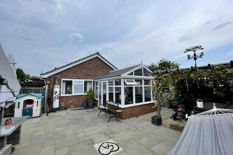 3 bedroom bungalow for sale, Maidenhead, Berkshire, SL6