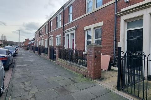 undefined, Saltwell Road, Gateshead NE8