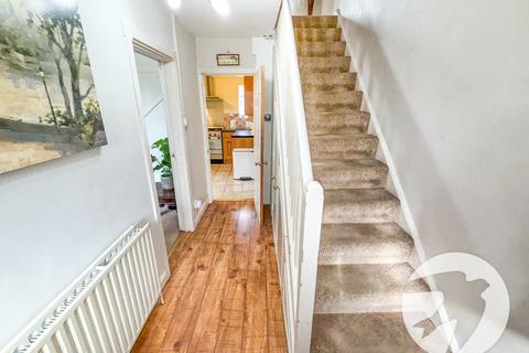 3 bedroom end of terrace house for sale, Westhorne Avenue, London, SE9
