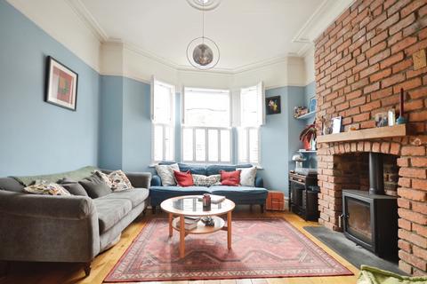 3 bedroom terraced house for sale, Earle Place, Canton, Cardiff
