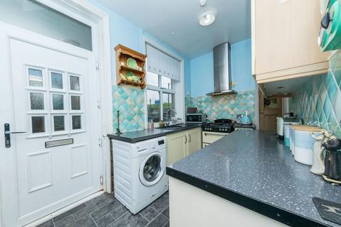 2 bedroom terraced house for sale, Riley Lane, Kirkburton, HD8