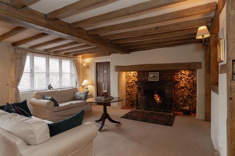 undefined, Kings Arms Court, Ockley, Dorking