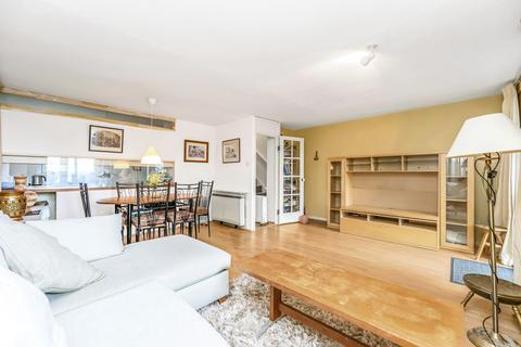 2 bedroom flat for sale, Tamar Square, Woodford Green IG8