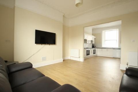 9 bedroom house to rent, North Road East, Plymouth PL4