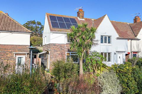 2 bedroom end of terrace house for sale, Bembrook Road, Hastings