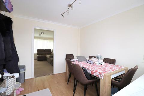 undefined, Caswell Close, FARNBOROUGH GU14