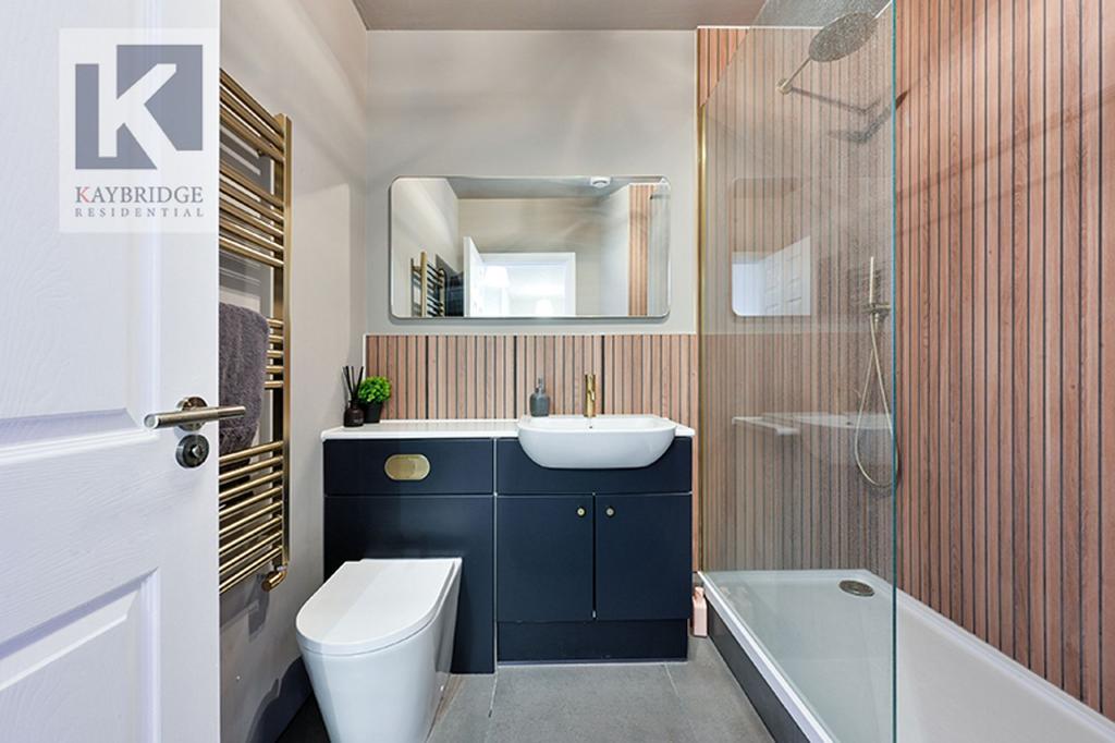 Chichester House Queen Alexandras Way, Epsom -...