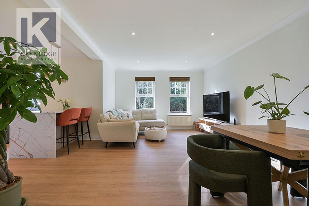 Chichester House Queen Alexandras Way, Epsom -...