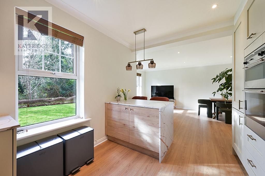 Chichester House Queen Alexandras Way, Epsom -...