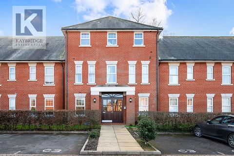 2 bedroom flat for sale, Queen Alexandras Way, Chichester House Queen Alexandras Way, KT19