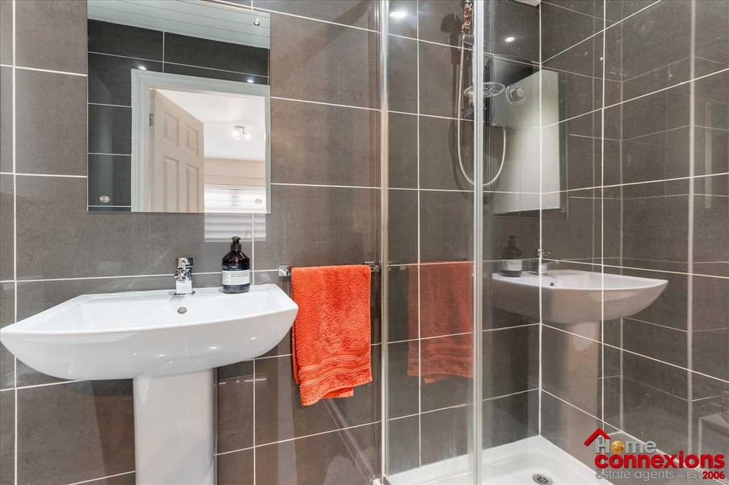 En-Suite (1)