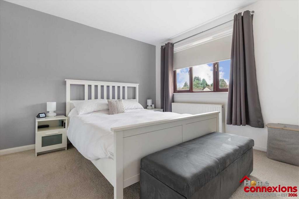 Bedroom One (1)
