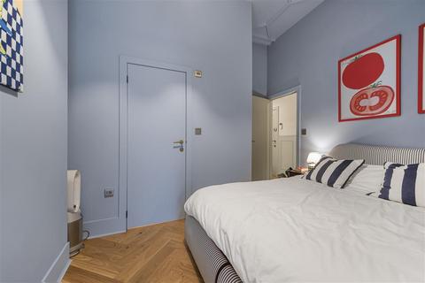 2 bedroom flat for sale, Nightingale Lane, SW12