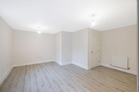 undefined, The Grove, Coulsdon, CR5