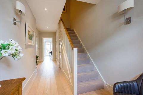 undefined, Lascelles Avenue, Bath BA2