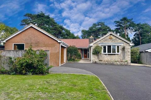 3 bedroom detached bungalow for sale, Gainsborough Road, Ashley Heath, BH24 2HY