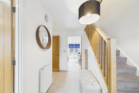 3 bedroom semi-detached house for sale, Pecketts Gate, Chichester
