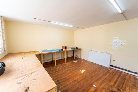 Warehouse for sale, 36 Hawarden Ave Leicester LE5 4NN