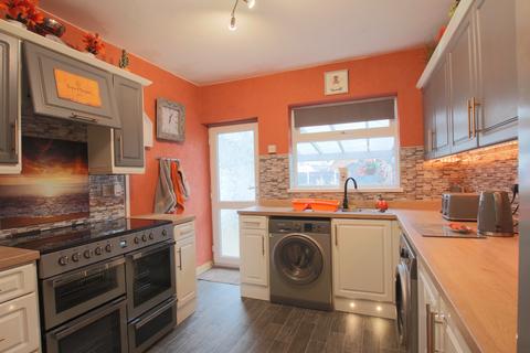2 bedroom semi-detached bungalow for sale, Summergangs Drive, Thorngumbald, Hull, HU12 9PP