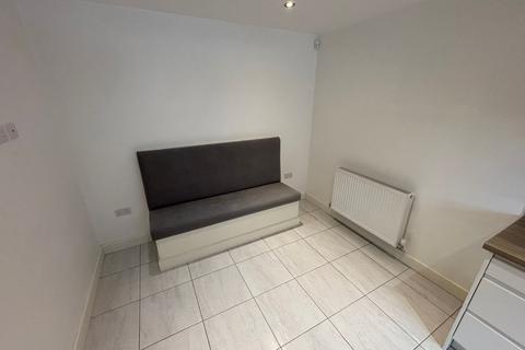 undefined, Larkin Lane, Kingswood, Hull, East Riding of Yorkshi, HU7