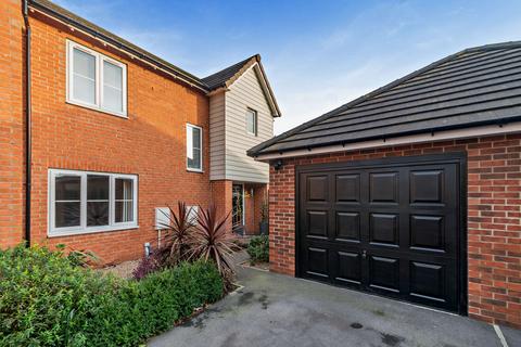 undefined, Beecham Square, Castleford, West Yorkshire