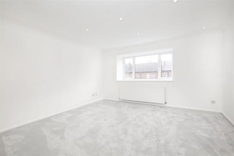 undefined, Belton Road, Kent DA14