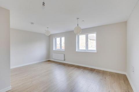 undefined, Dol Isaf, Radyr, Cardiff