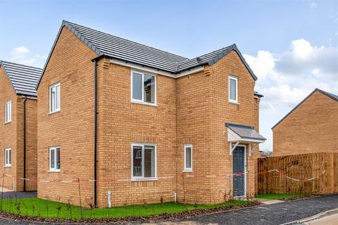 3 bedroom detached house to rent, Dovecote Avenue, S63