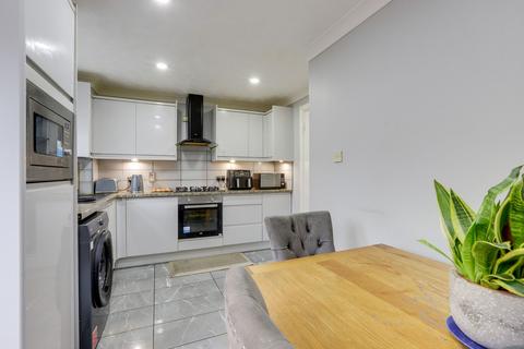 3 bedroom townhouse for sale, Pearce Drive, Nottingham NG8