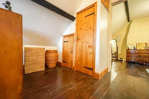 4 bedroom detached house for sale, Eastrop, Highworth, Swindon, SN6