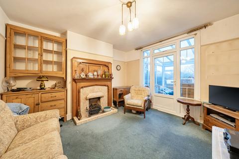 3 bedroom semi-detached house for sale, Hawthorn Drive, Harrow