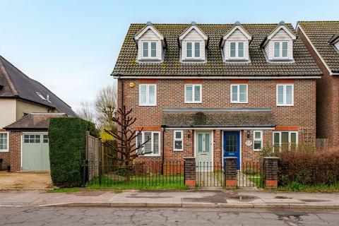 undefined, Crowhurst Road, Lingfield RH7